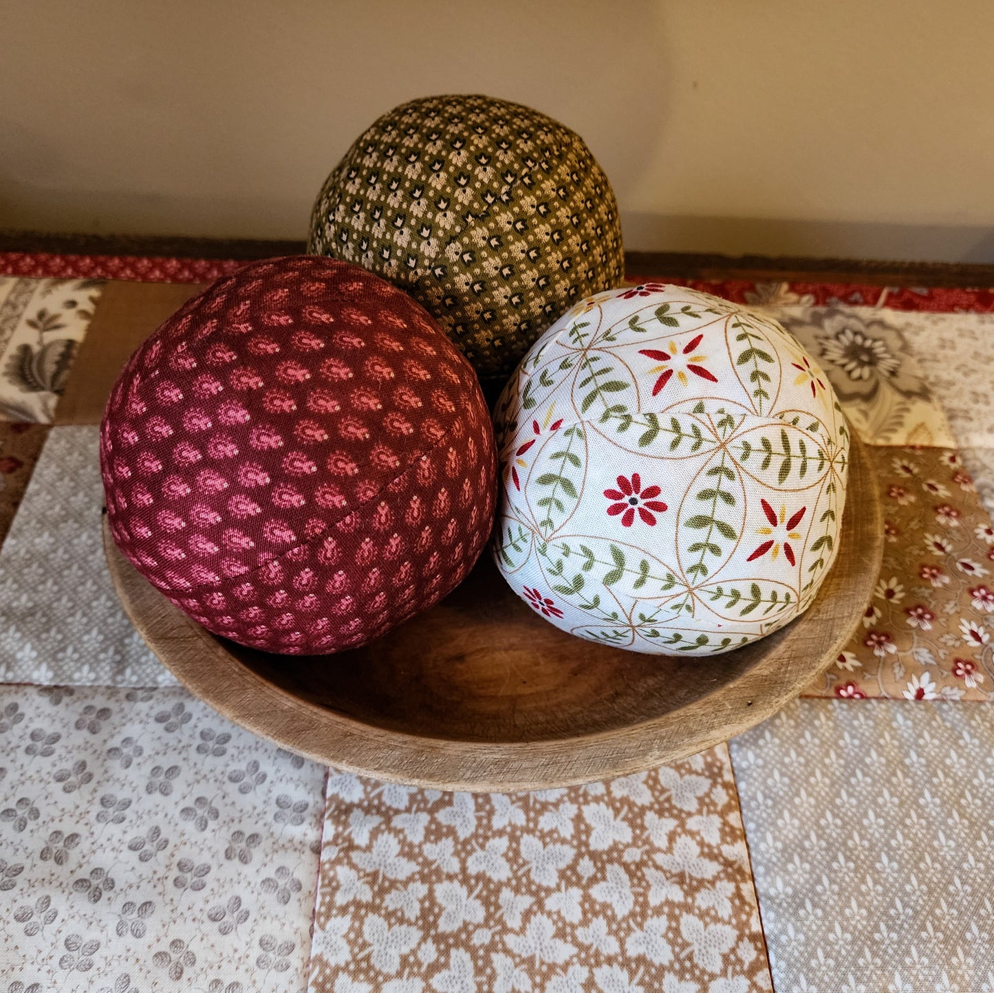 Set of 3 Fabric Balls Bowl Fillers