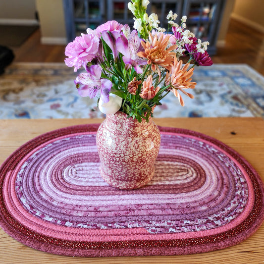 Oval Cotton Insulated Rug Table Runner in Shades of Rose