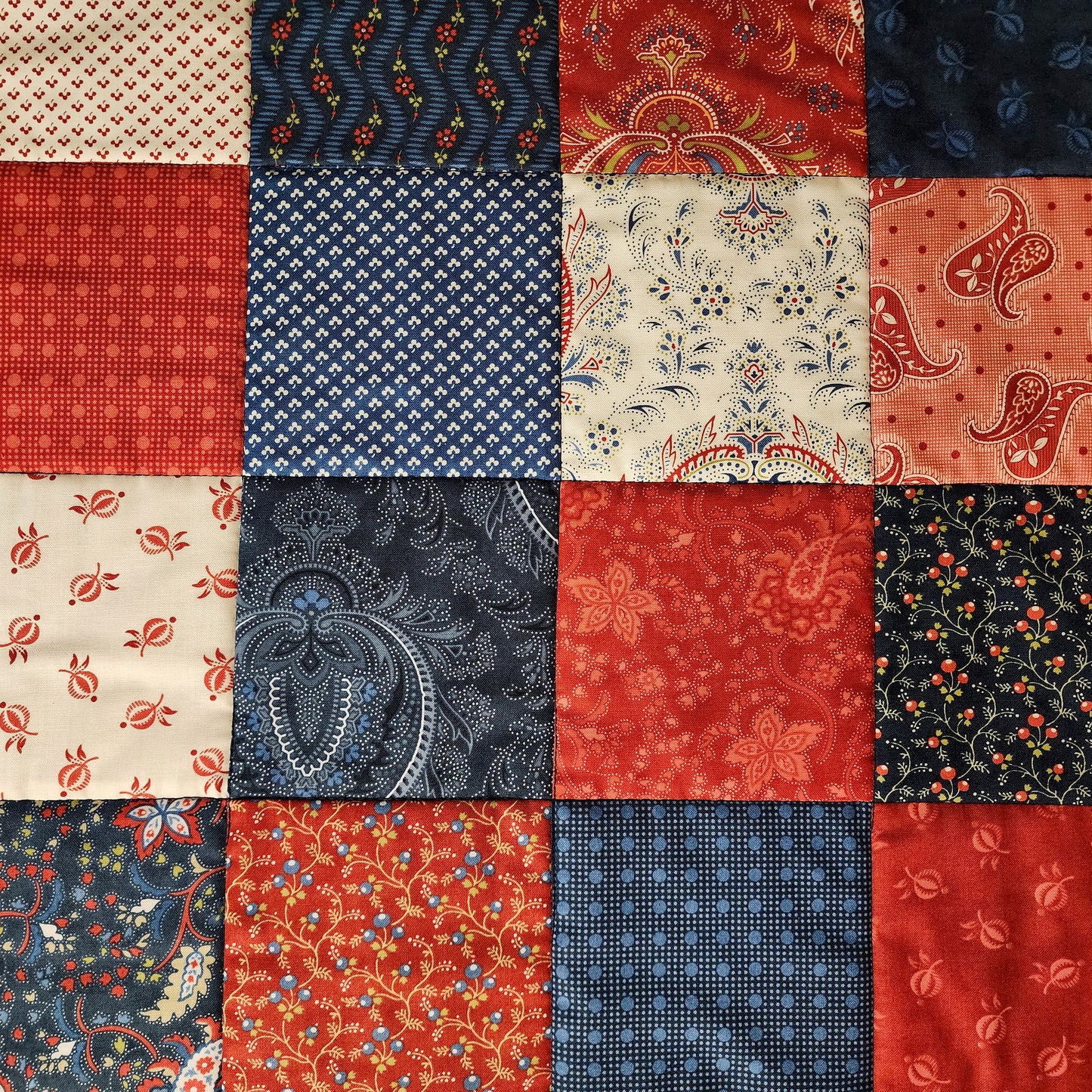 Large Insulated Quilted Glass top Range Cover Table Mat in Red, Blue, Cream