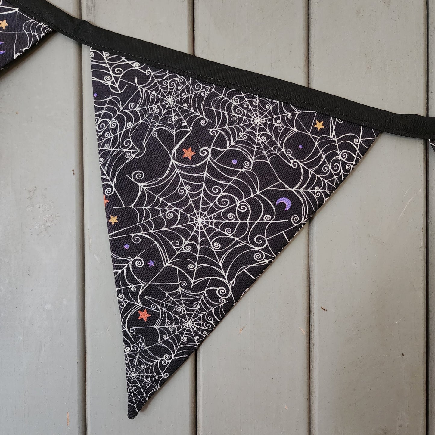 Spiderweb Pennant Banner with 5 Flags
