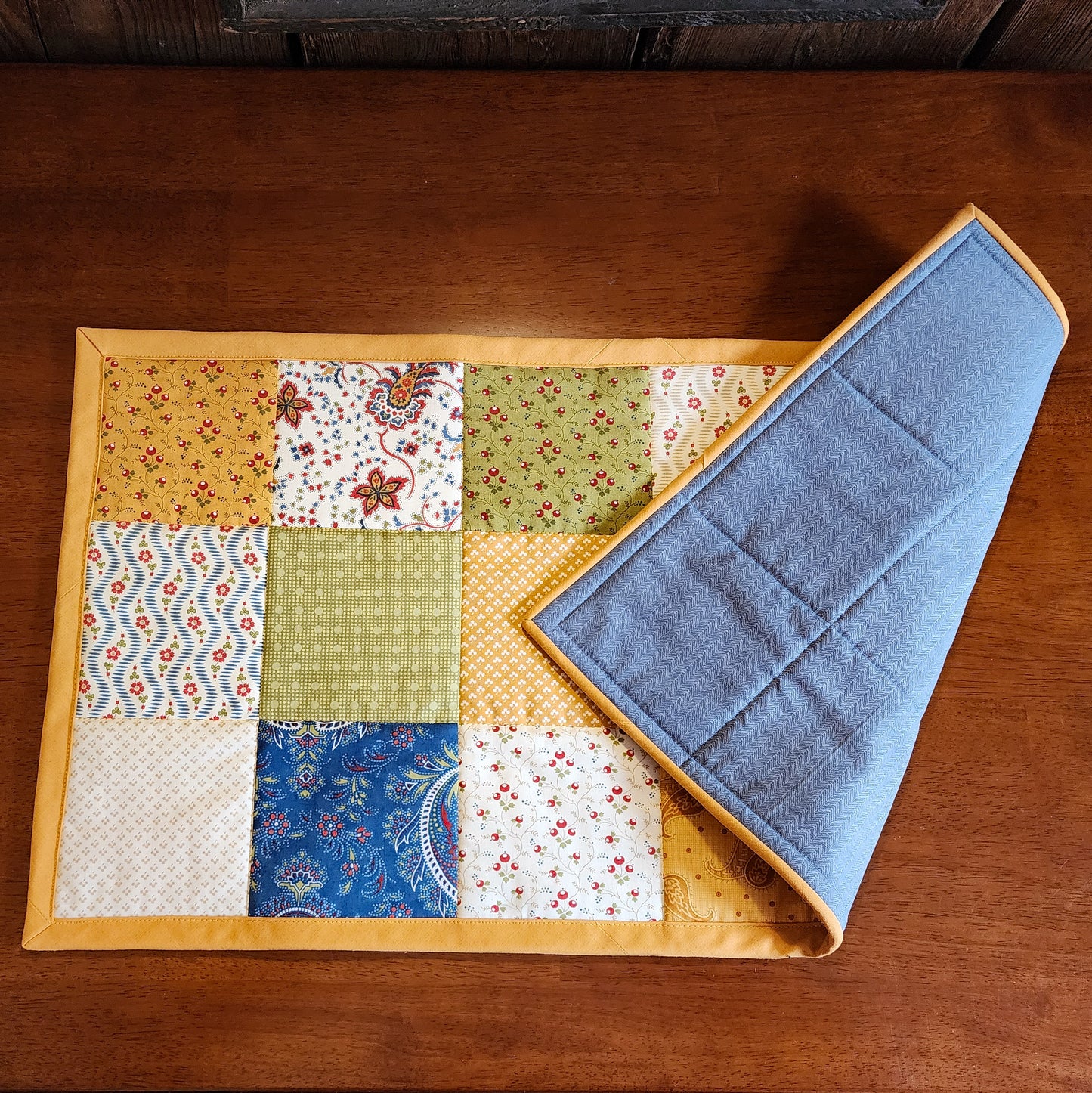 Quilted Insulated Table Runner Mat in Spring Hues