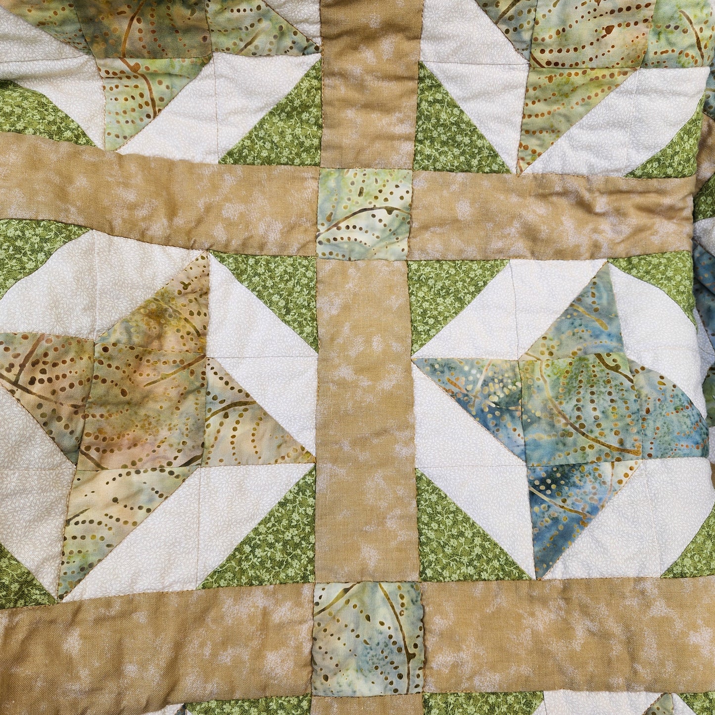 Friendship Star Large Throw Quilt